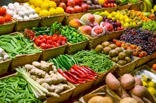Del campo a la góndola: los alimentos se multiplicaron 3,56 veces en abril