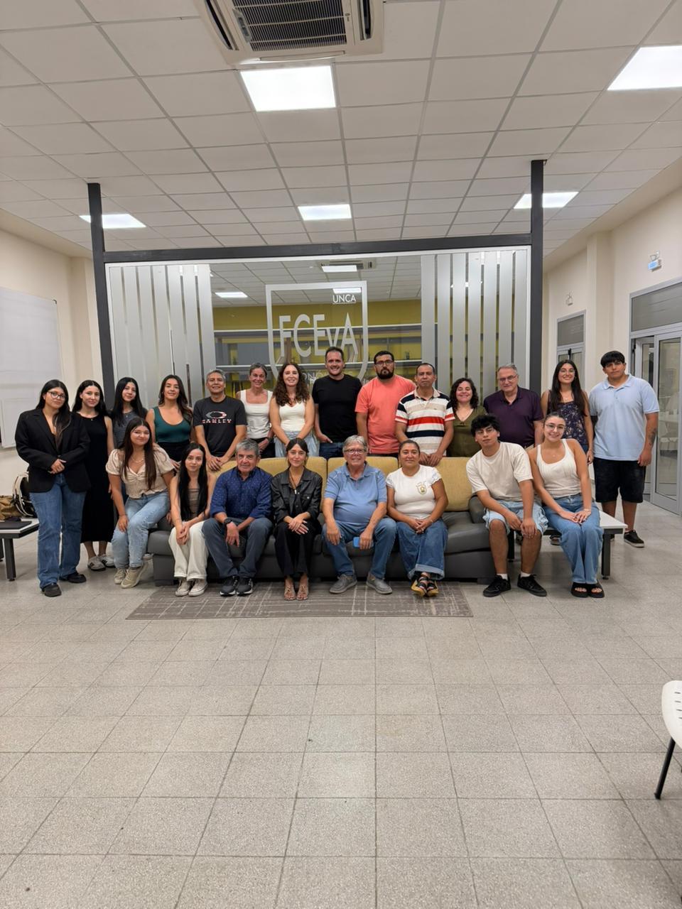 Comercios de Catamarca analizan estrategias financieras y de mercado de capitales para enfrentar la crisis